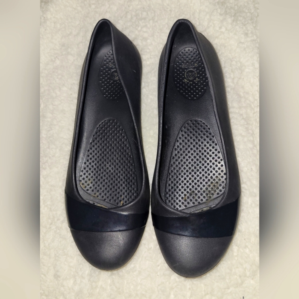 Crocs womens flats size 8
